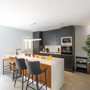  Apartamento Designer Loft With Pool, With Gigantic Terrace And Private Parking & In The Centre